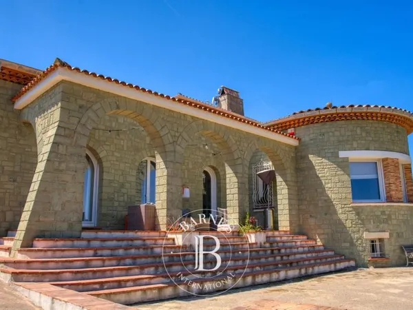 SAINT-TROPEZ - CENTRE VILLAGE - VUE MER - 4 CHAMBRES - PISCINE