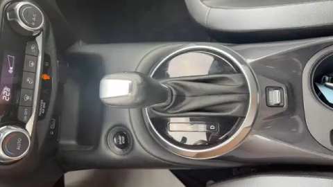 Nissan Juke hybrid 143
