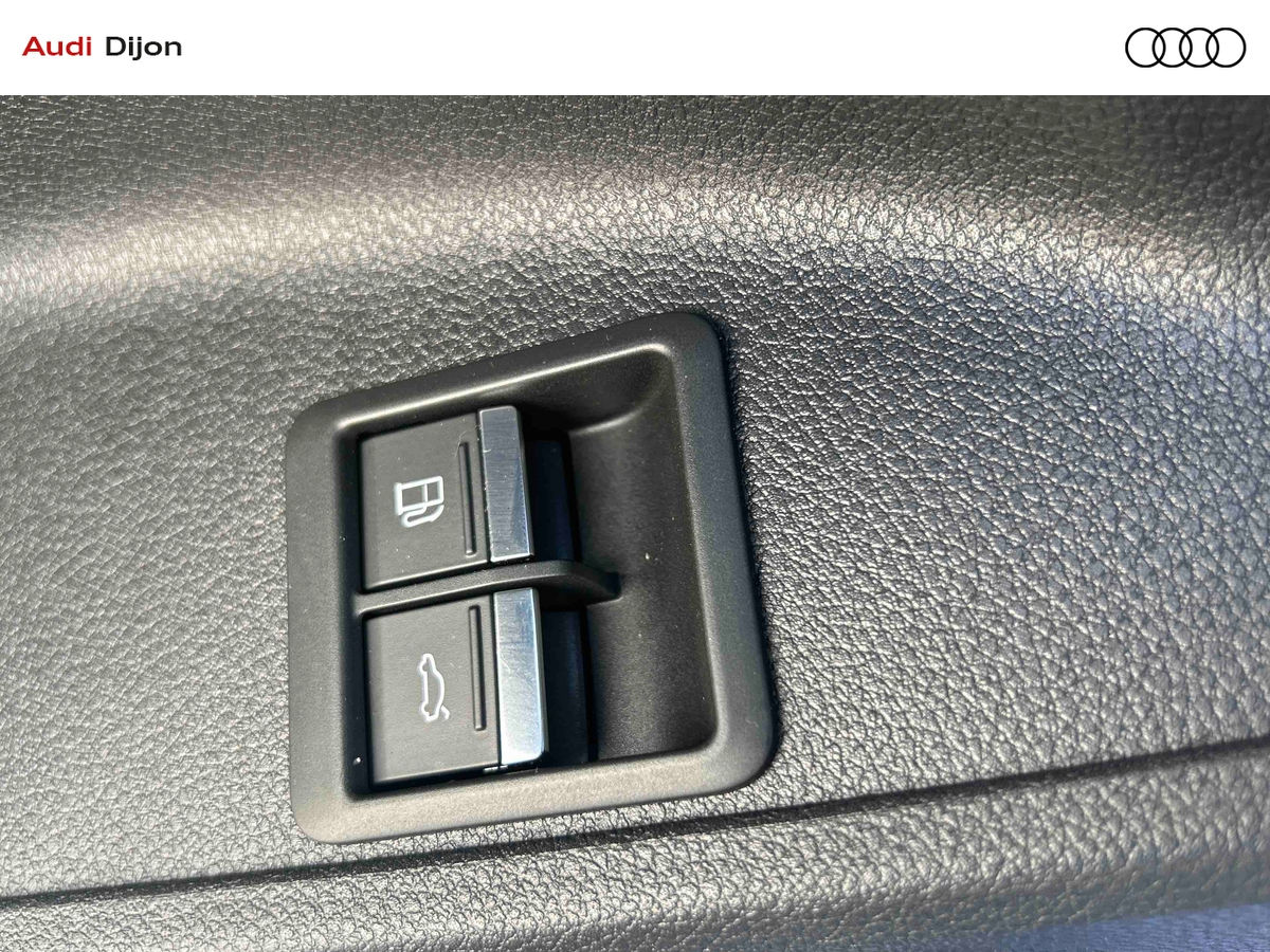 Audi Q3 45 TFSIe 245 ch S tronic 6 — photo 17