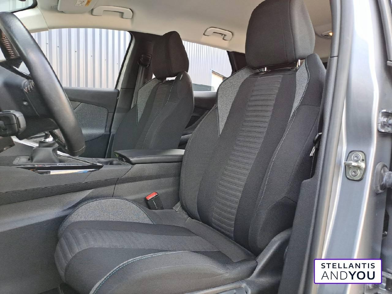 Peugeot 3008 puretech 130ch s&s bvm6 style — photo 15