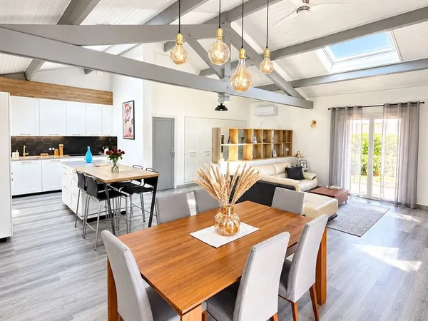 Gujan-Mestras 33470 Chante-Cigale Maison 135 m² - 4 ch - DPE B - Terrain 715 m²