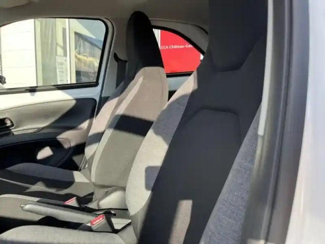 Toyota Aygo X 1.0 vvt-i 72ch active business — photo 11