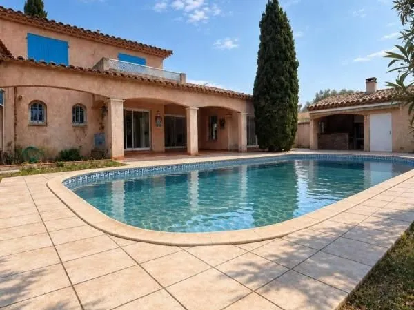 Villa 5 pièces 152 m²