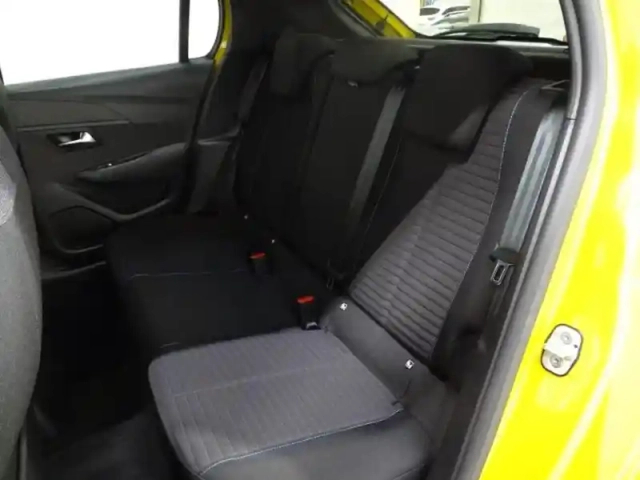 Peugeot 208 1.2 puretech 75ch s&amp;s style — photo 8