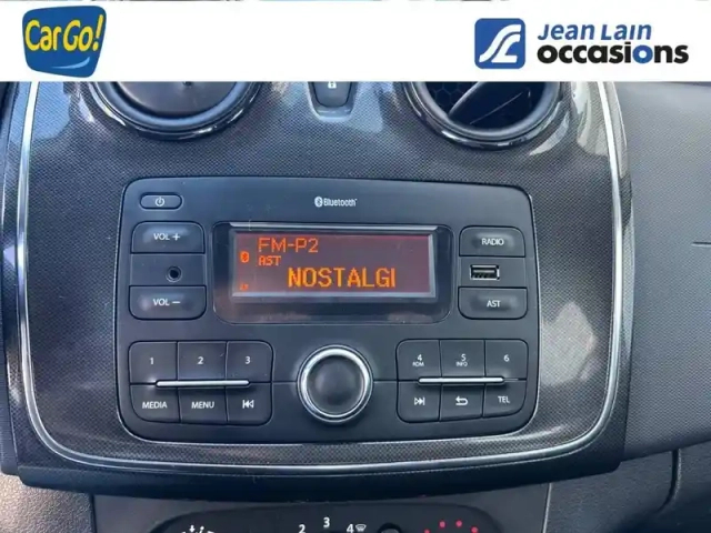 Dacia Sandero sce 75 — photo 15