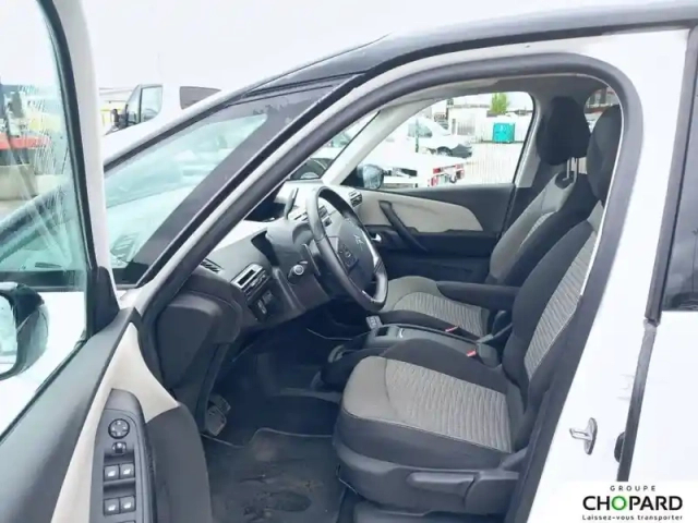 Citroën C4 spacetourer bluehdi 130 s&amp;s eat8 — photo 11