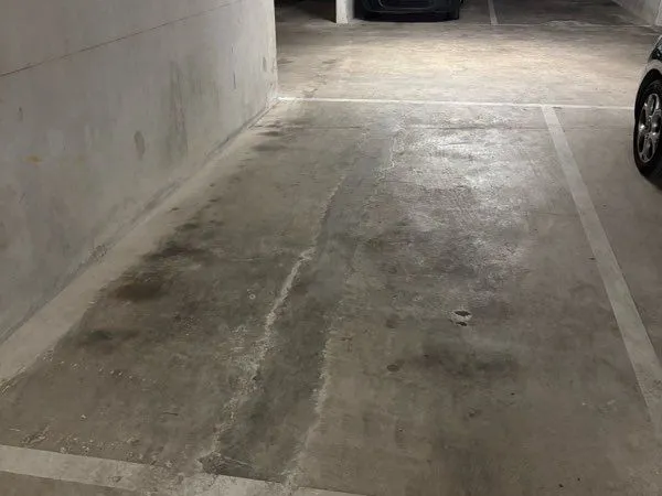 Place parking résidence sécurisée