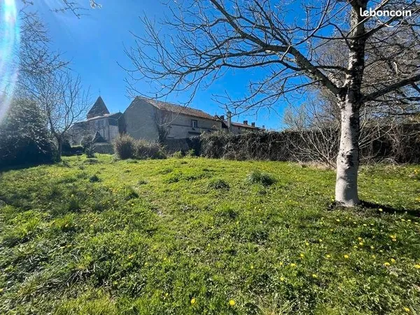 Maison 10 pièces 388 m²