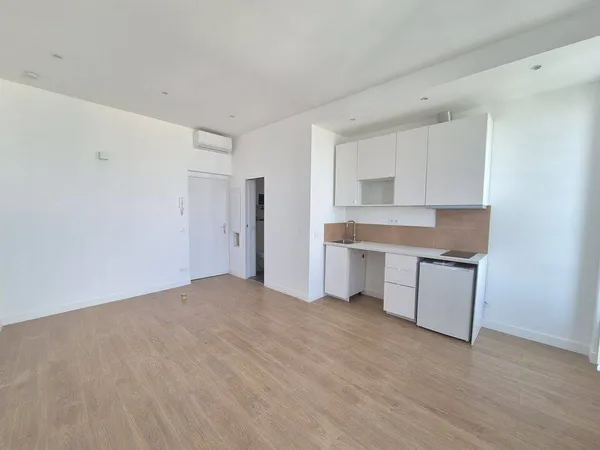 Studio 1 pièce 23 m²