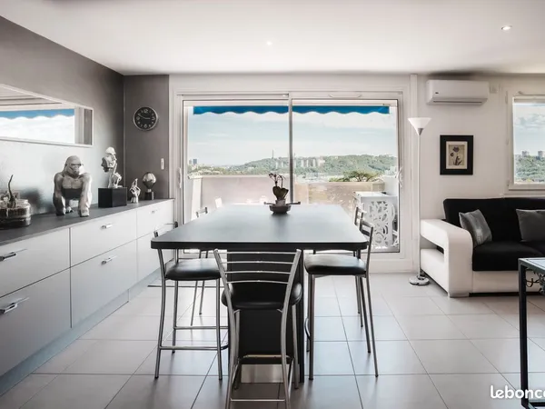 Appartement T3 bis 66m² climatisé