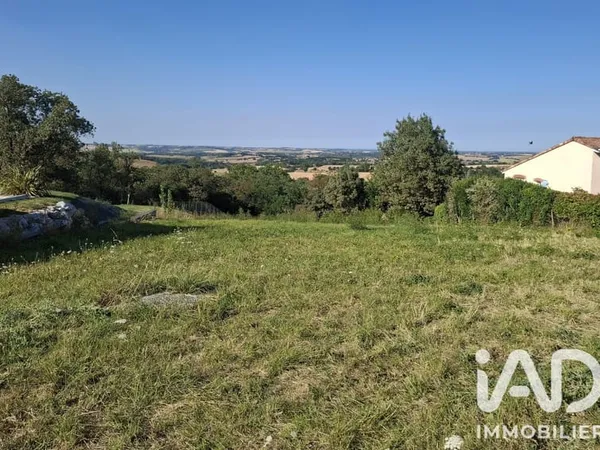 Terrain 1329 m²