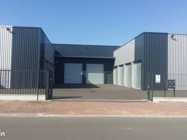 A louer box stockage / parking
