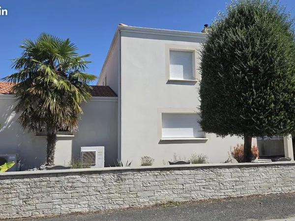Maison 8 pièces 280 m²