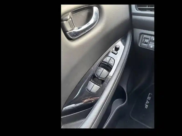Nissan Leaf electrique 40kwh — photo 111