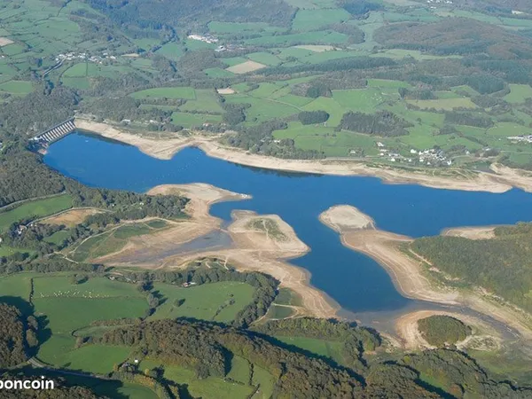 🏡 Terrain constructible - 1.602 m² - Proche Lac de Pannecière - Morvan