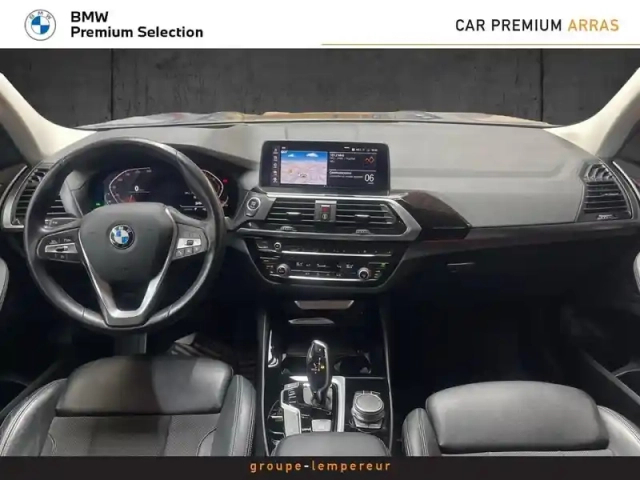 Bmw X3 sdrive18da 150ch  xline — photo 18