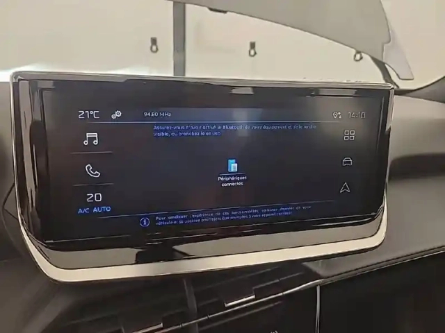 Peugeot 2008 puretech 100 s&amp;s bvm6 — photo 15