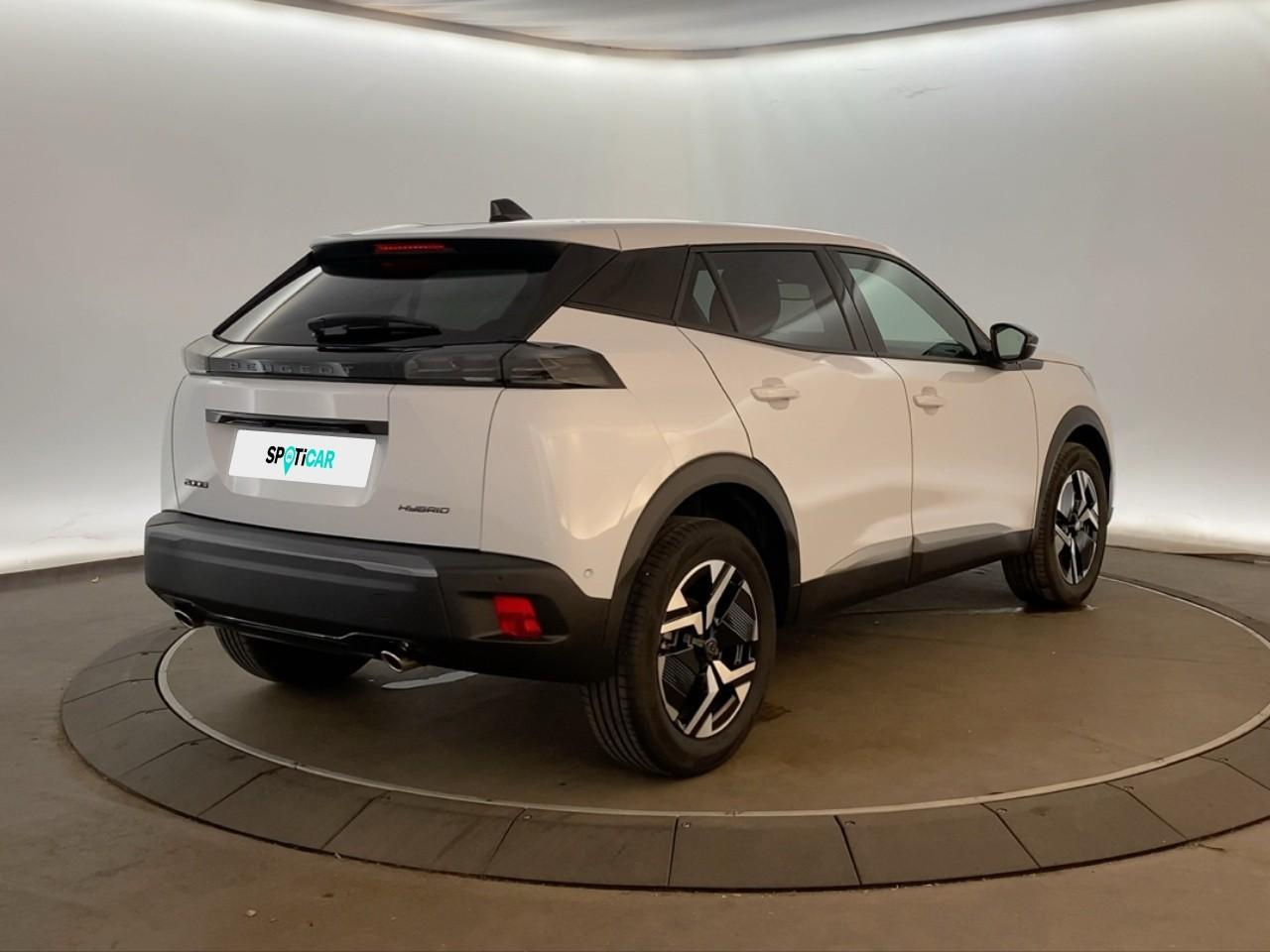 Peugeot 2008 hybrid 145 ch e-dcs6 allure — photo 7