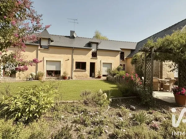 Villa 7 pièces 277 m²