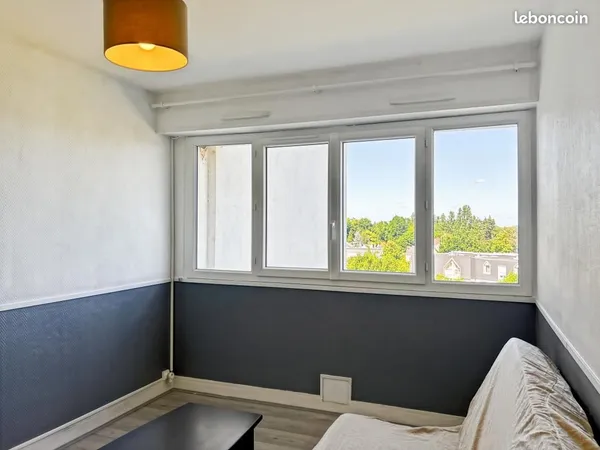 Studio 1 pièce 27 m²
