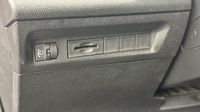 Peugeot 308 Sw 1.2 PureTech 130ch S&S Allure Pack EAT8 — photo 18