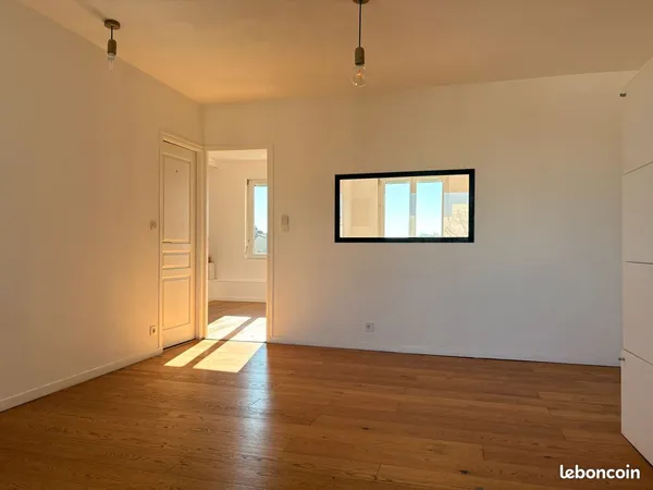 Appartement atypique 50 m² Bordeaux Victoire-Capucins
