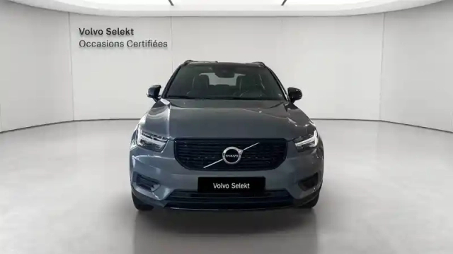 Volvo Xc40 t5 recharge 180+82 ch dct7 — photo 11