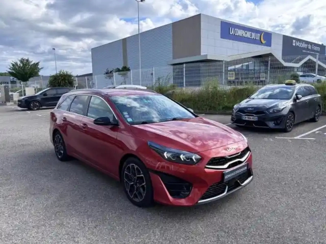 Kia Ceed sw 1.5 t-gdi 160ch gt line premium dct7 — photo 3
