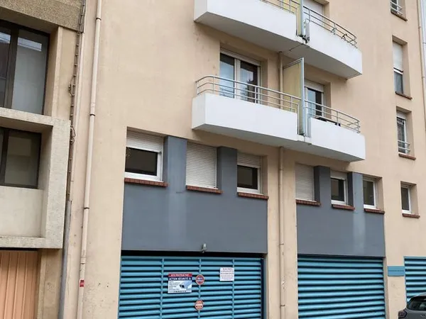 Part loue box fermé Toulouse