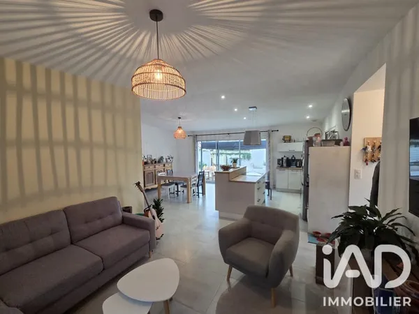 Maison 3 pièces 84 m²