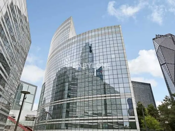 Bureaux 4257 m²