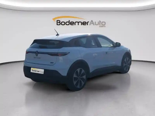 Renault Megane e-tech ev60 130ch super charge — photo 5