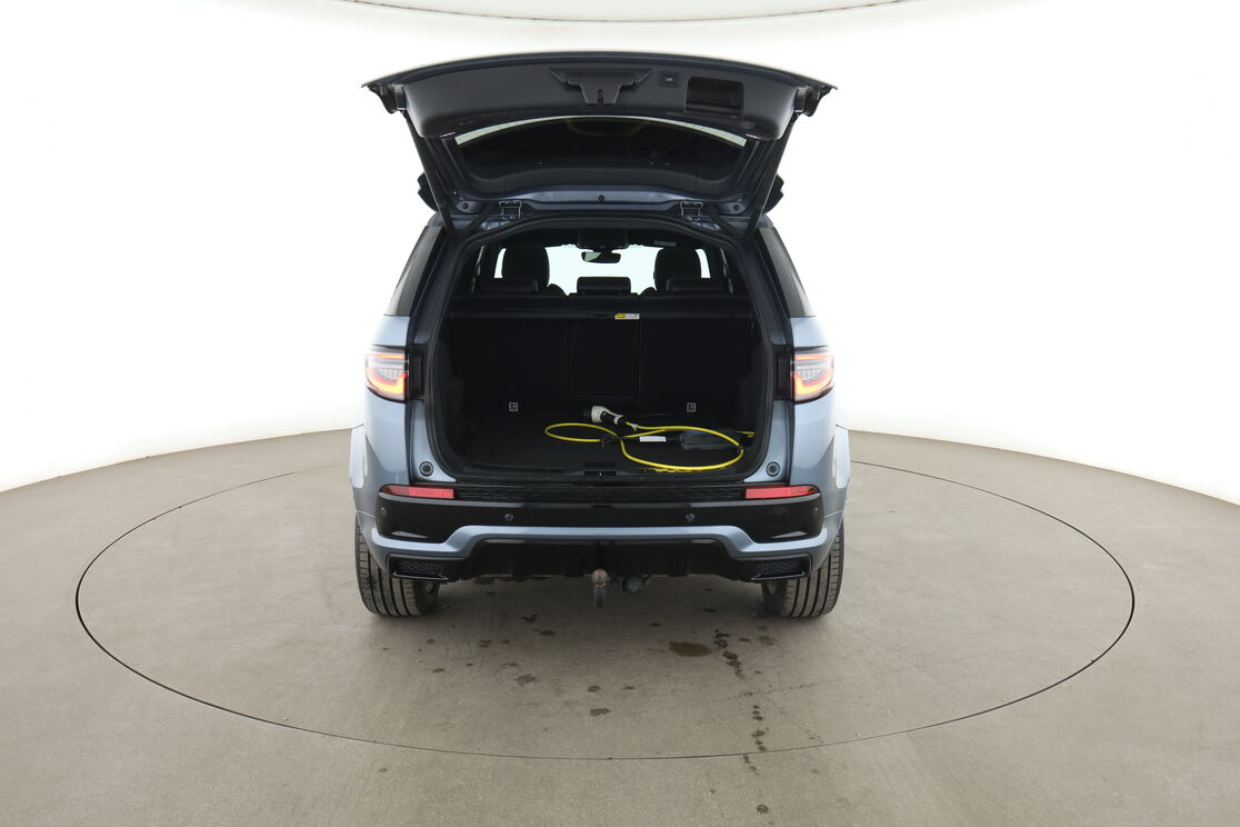 Land Rover Discovery Sport P300e PHEV AWD R-Dynamic SE Auto — photo 15