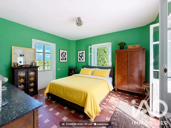 Maison 7 pièces 180 m²