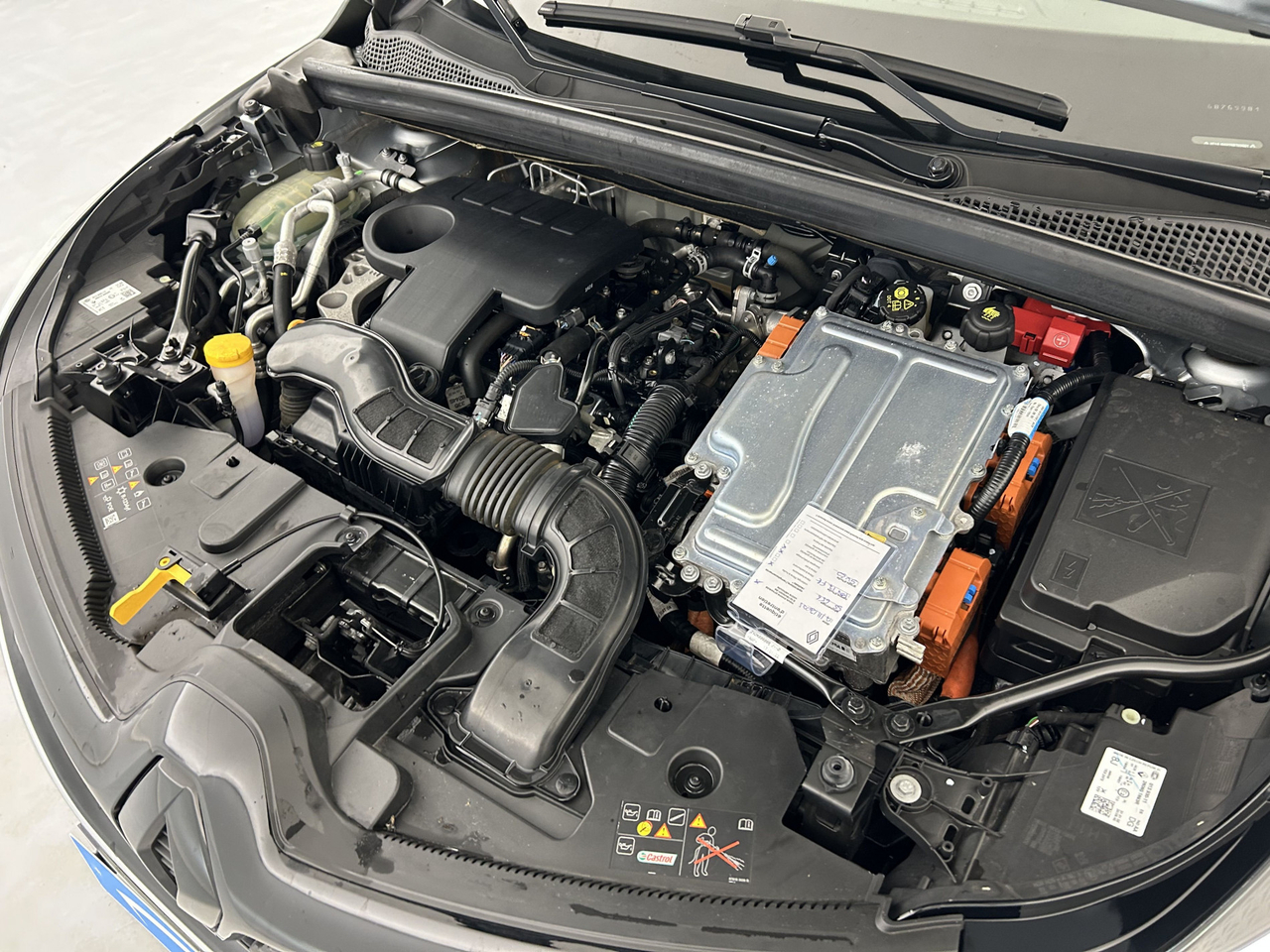 Renault Captur — photo 23