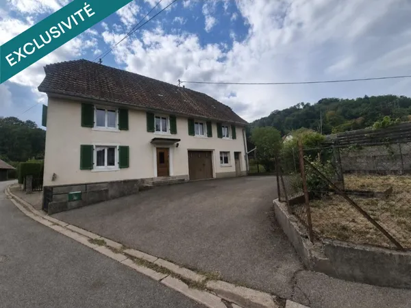 A Bourbach-le-Bas, venez découvrir une maison familiale avec grange et fort potentiel !