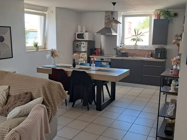 Maison mitoyenne 3 pièces avec garage