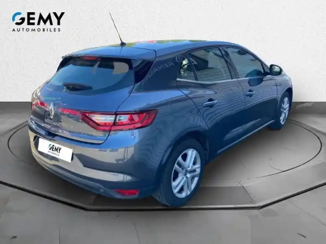 Renault Megane mégane iv berline blue dci 115 — photo 4