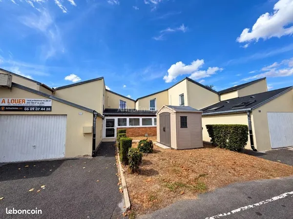 Bureaux, local commercial 224 m² Bondoufle