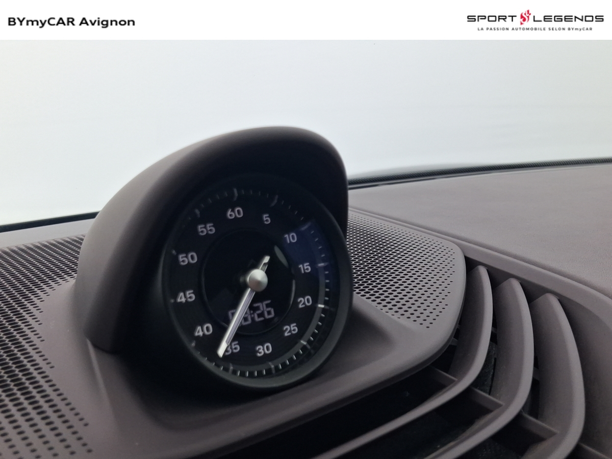 Porsche Taycan 408 ch — photo 33