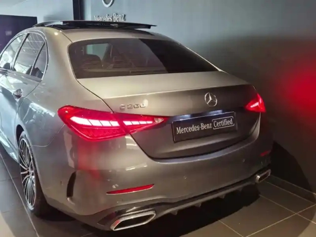 Mercedes Classe C 200 berline amg line — photo 5