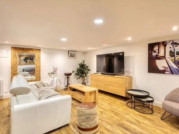 Appartement 2 pièces 74 m²