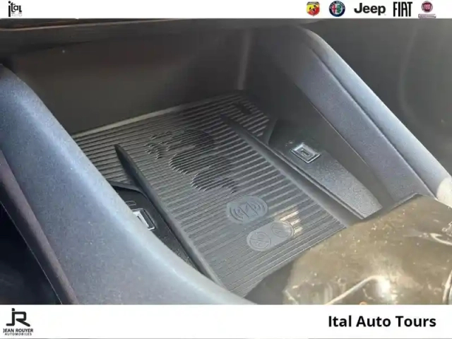 Alfa Romeo Junior elettrica 156ch 54kwh sprint prime cee de 3600? déduite — photo 15