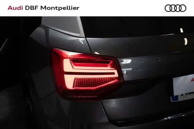 Audi Q2 35 tfsi 150 s tronic 7 s line — photo 6