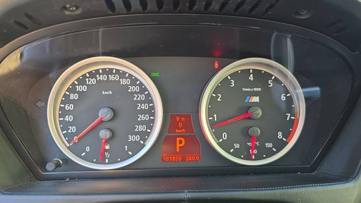 BMW X6 M xDrive 4.4 V8 555 BVA - M – 2010 – 161839 km – Essence – Boîte Automatique — photo 21