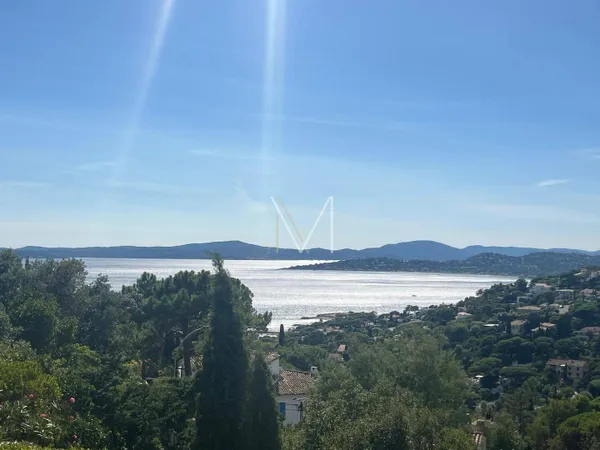 Villa 7 pièces 250 m²