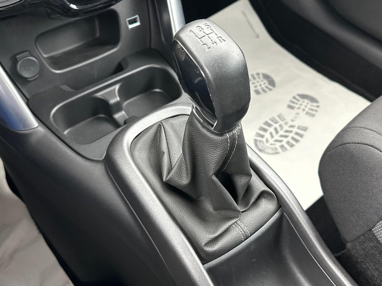 Citroën C3 Aircross puretech 110 s&s bvm5 shine — photo 28