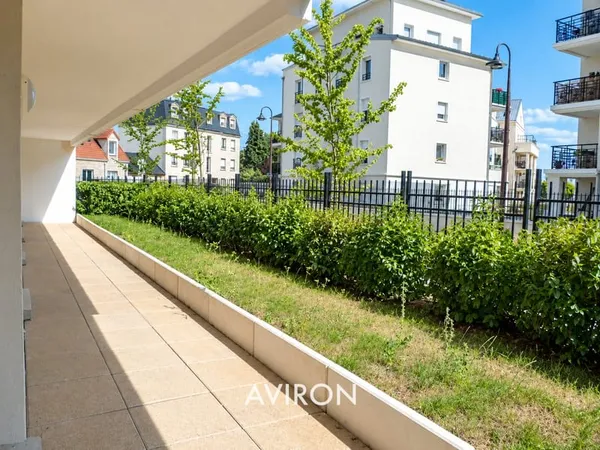 APPARTEMENT 4 PIECES AVEC JARDIN