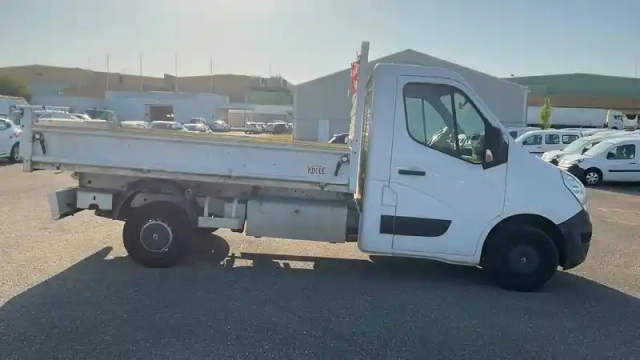 Renault Master cc l2 3.5t 2.3 dci 130 e6 benne — photo 6