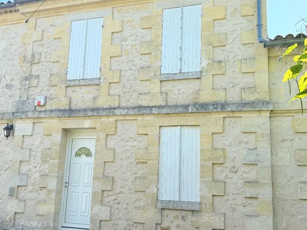 Maison 3 pièces 127 m²